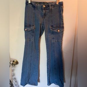 Wild Fable Size 8 bellbottom jeans